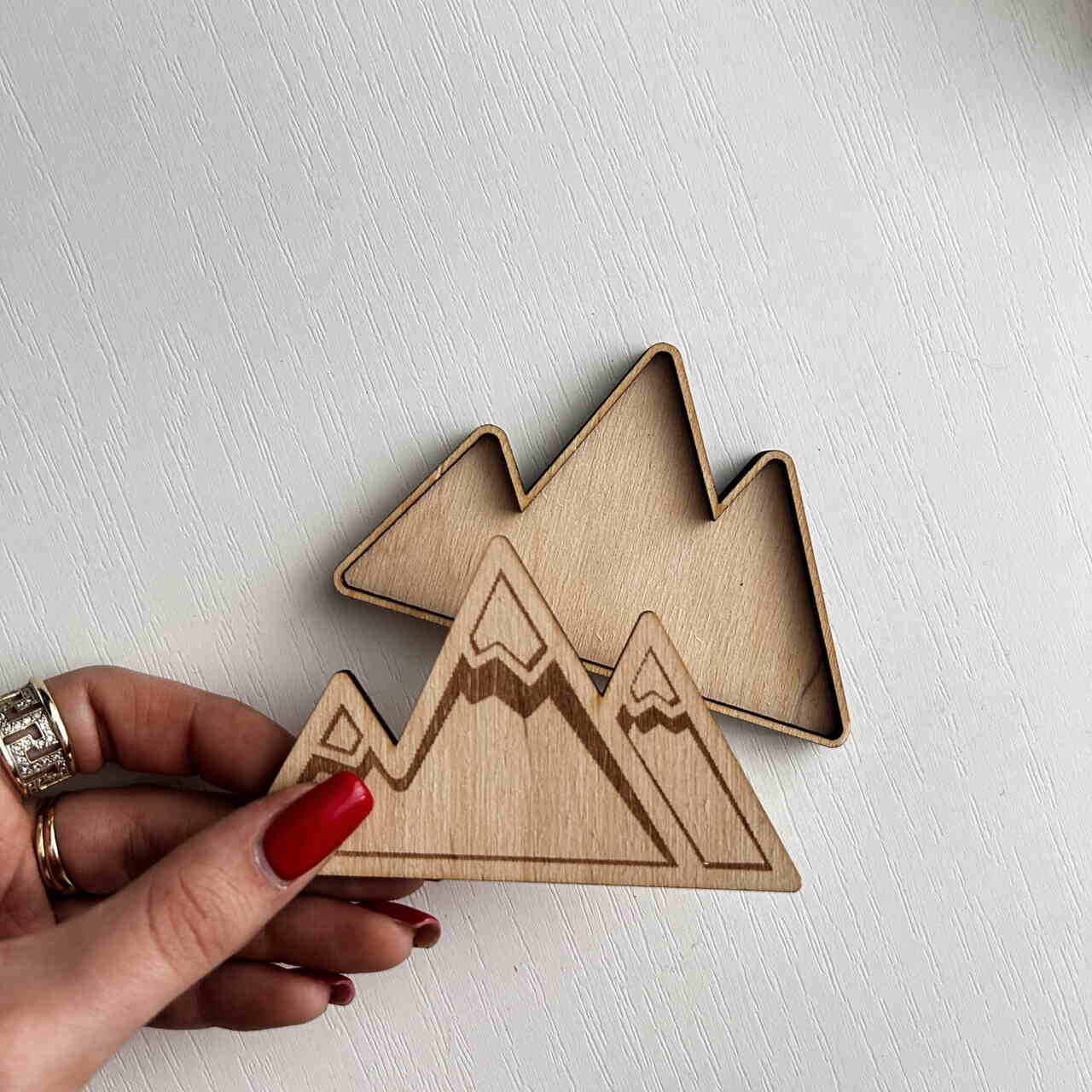 Kühlschrankmagnet in Bergform